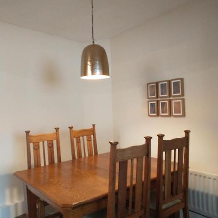 Spacious 2-Bed Apartment In Ruthin Eksteriør bilde