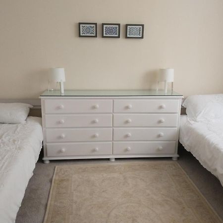 Spacious 2-Bed Apartment In Ruthin Eksteriør bilde