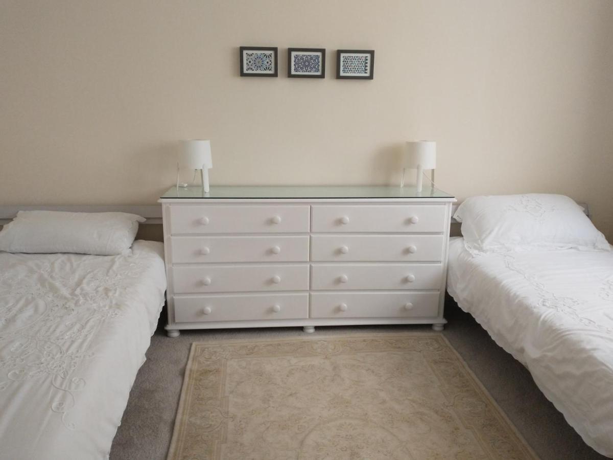 Spacious 2-Bed Apartment In Ruthin Eksteriør bilde