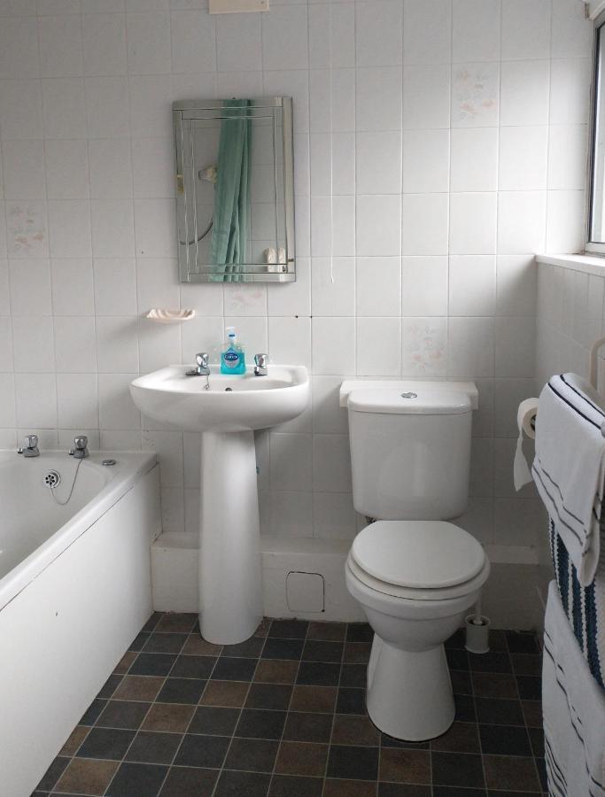 Spacious 2-Bed Apartment In Ruthin Eksteriør bilde