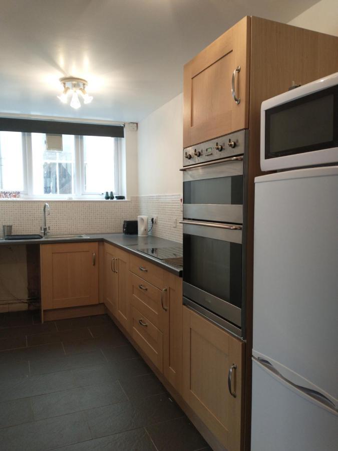 Spacious 2-Bed Apartment In Ruthin Eksteriør bilde